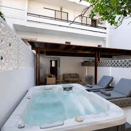 Pathos Urban Living Rhodes Town *